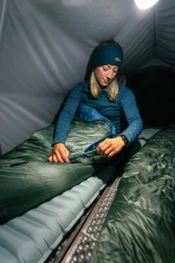 Therm-a-Rest NeoAir XTherm NXT Sleeping Pad - Unisex -Outdoor Gear Shop image 1801