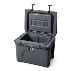 Yeti Tundra 35 Hard Cooler -Outdoor Gear Shop image 3429