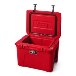 Yeti Tundra 35 Hard Cooler -Outdoor Gear Shop image 3432