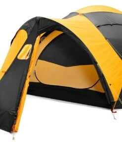 The North Face Bastion 4-Person Tent -Outdoor Gear Shop image 671